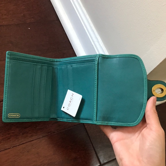 Coach wallet - Picture 3 of 3